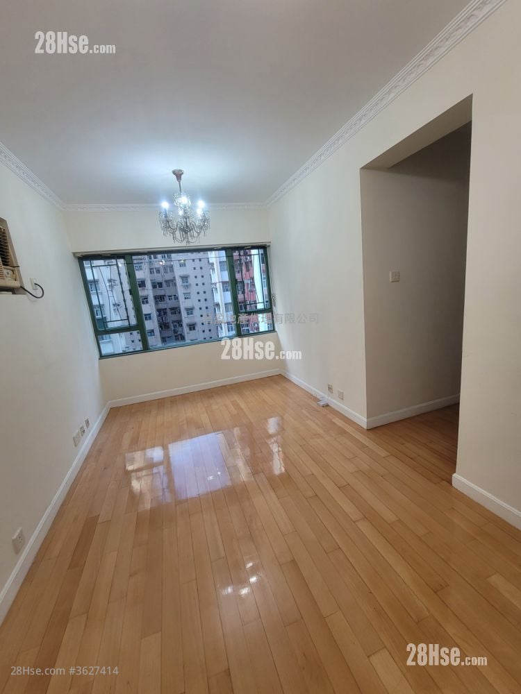 Fortune Court Sell 3 Bedrooms , 1 Bathroom 459 ft²