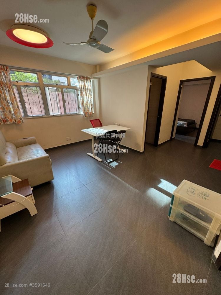 Shung Kim House Sell 3 Bedrooms , 1 Bathroom 616 ft²