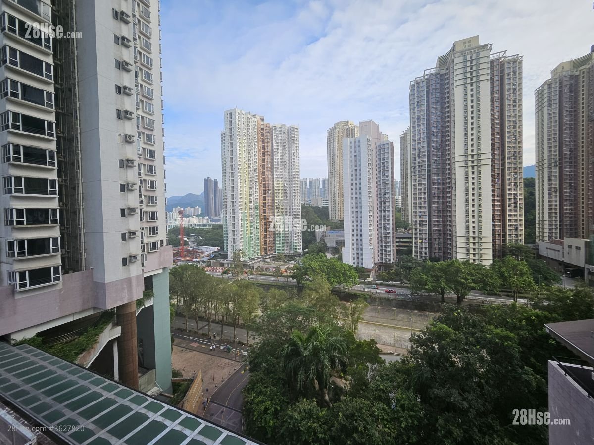 恆峰花園 售盤 3 房 , 3 浴室 861 平方呎