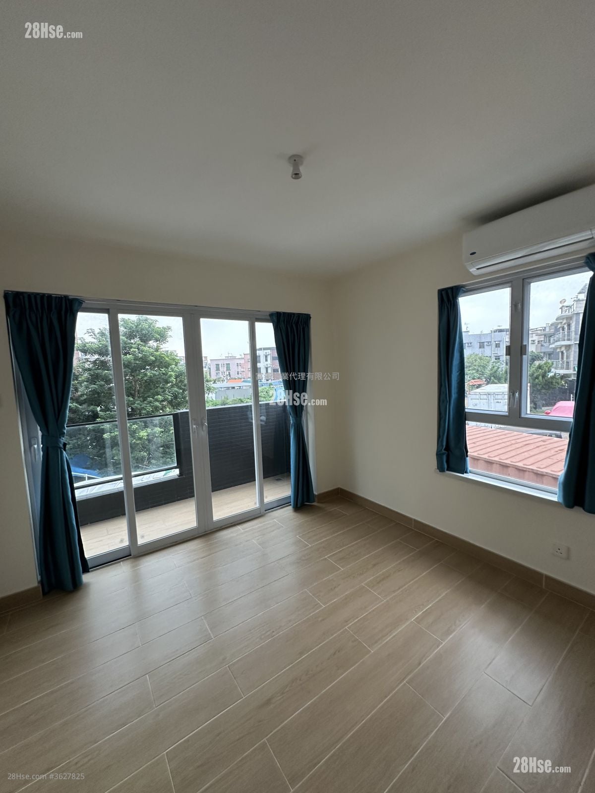 Lung Kwu Tan Sell 3 Bedrooms , 1 Bathroom 653 ft²