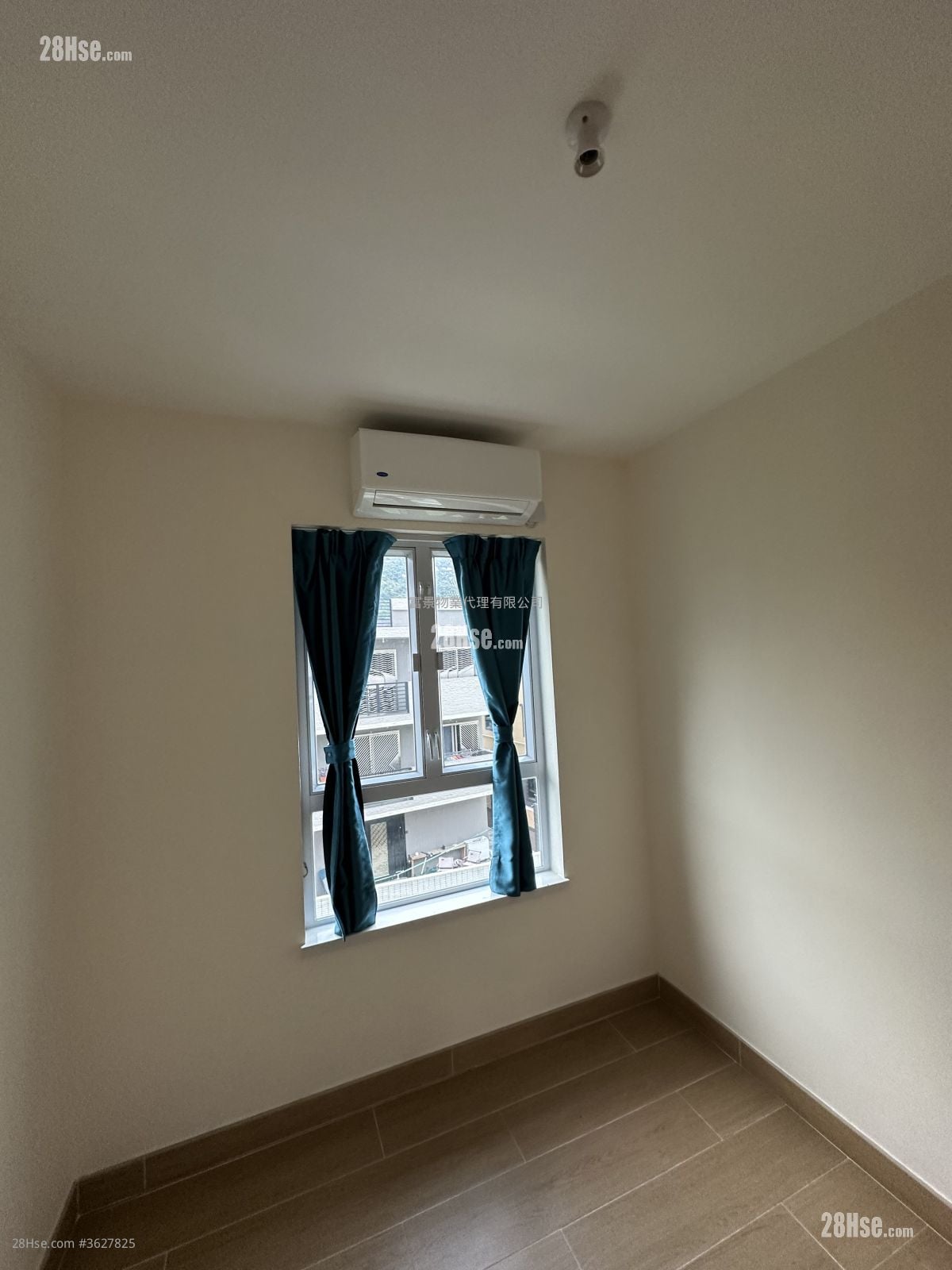 Lung Kwu Tan Sell 3 Bedrooms , 1 Bathroom 653 ft²