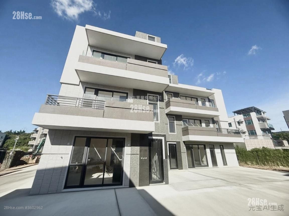 村屋 售盘 3 房 , 2 浴室 700 平方尺