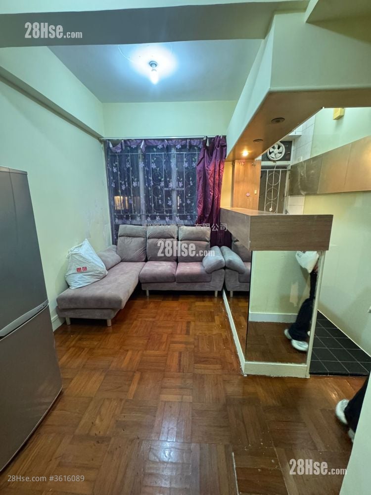 嘉榮大廈 租盤 2 房 , 1 浴室 288 平方呎