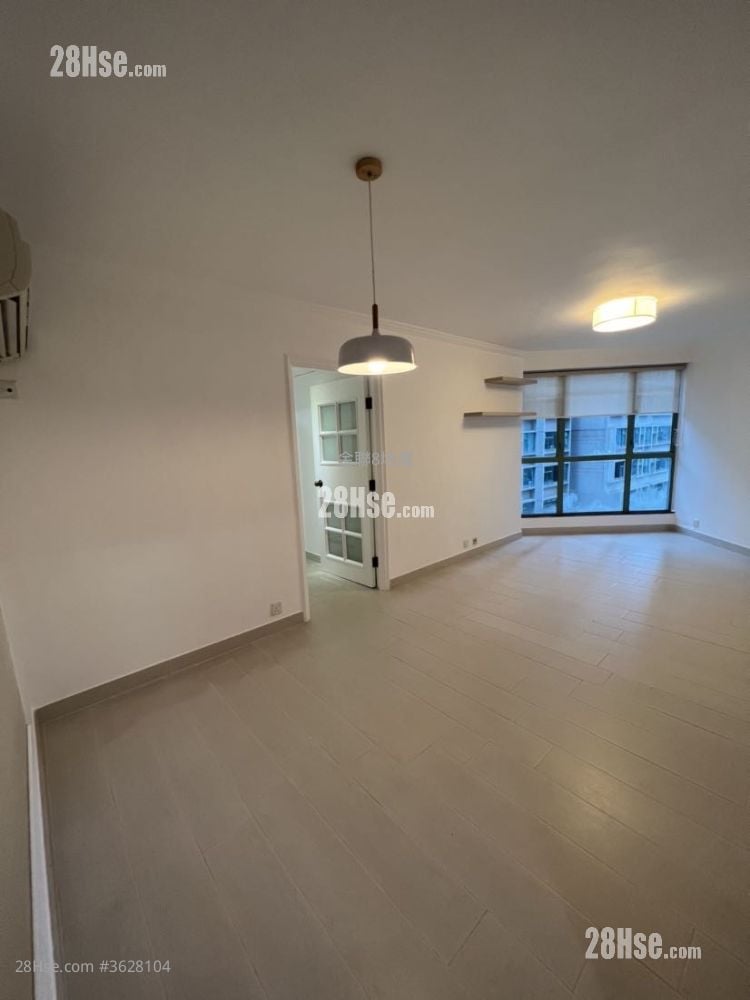 高云台 租盘 3 房 , 2 浴室 776 平方尺