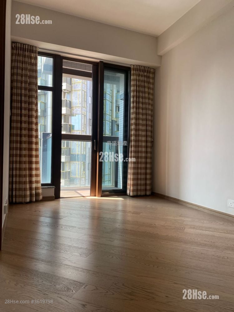 High One Grand Rental 1 Bedroom , 1 Bathroom 295 ft²