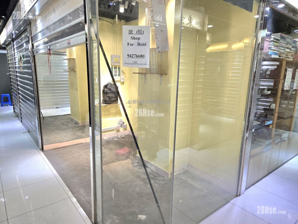 重慶站購物商場 租盤 開放式間隔 60 平方呎