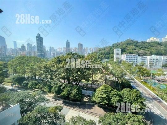 Peak Garden Court Sell 3 Bedrooms , 2 Bathrooms 1,073 ft²