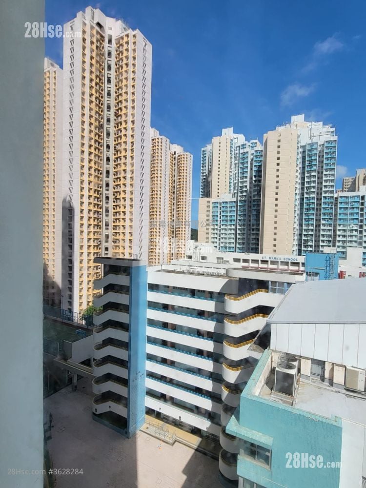 Tung Tao Court Sell 2 Bedrooms , 1 Bathroom 522 ft²