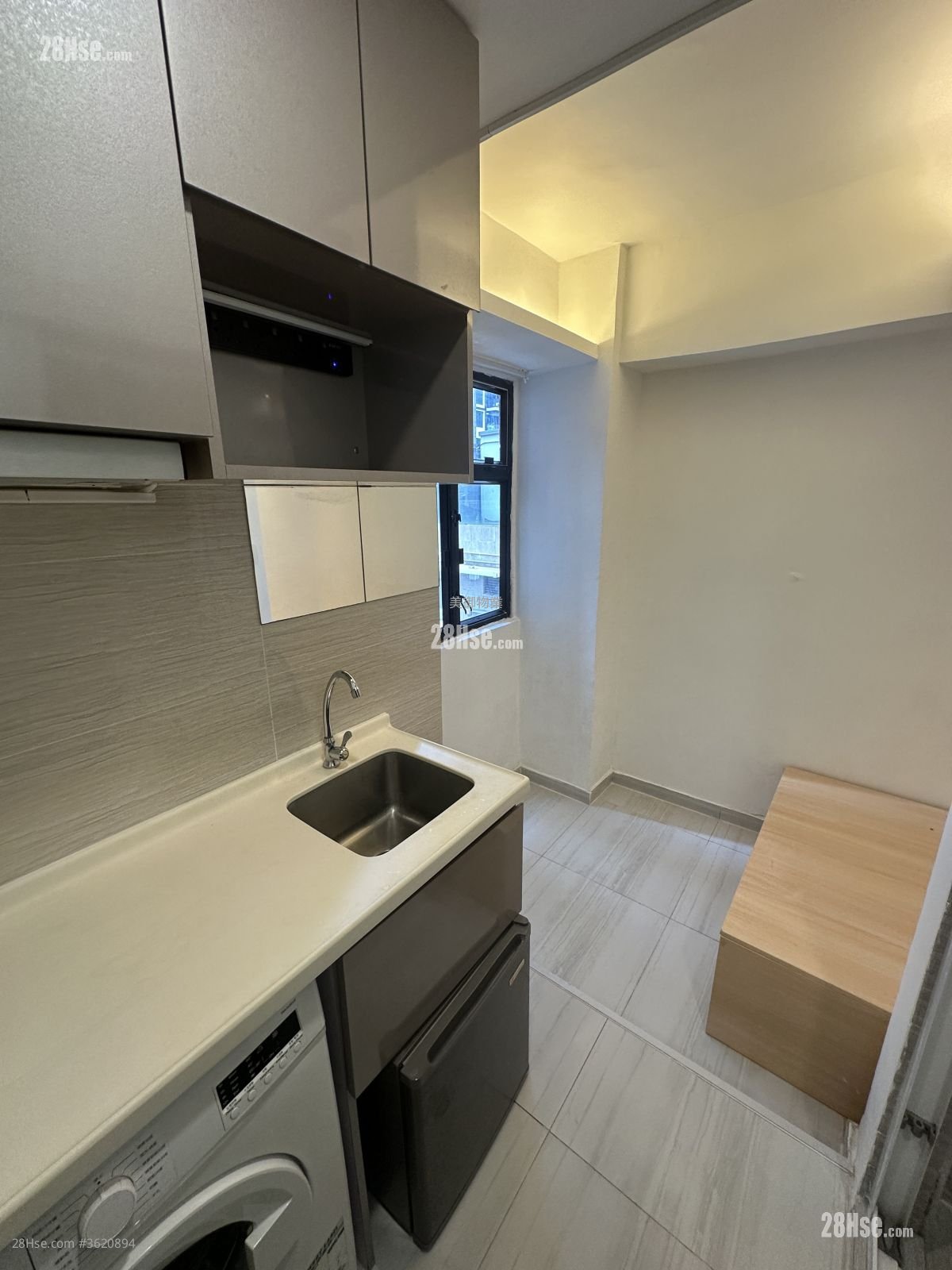 钻石楼 租盘 开放式间隔 , 1 浴室 100 平方尺