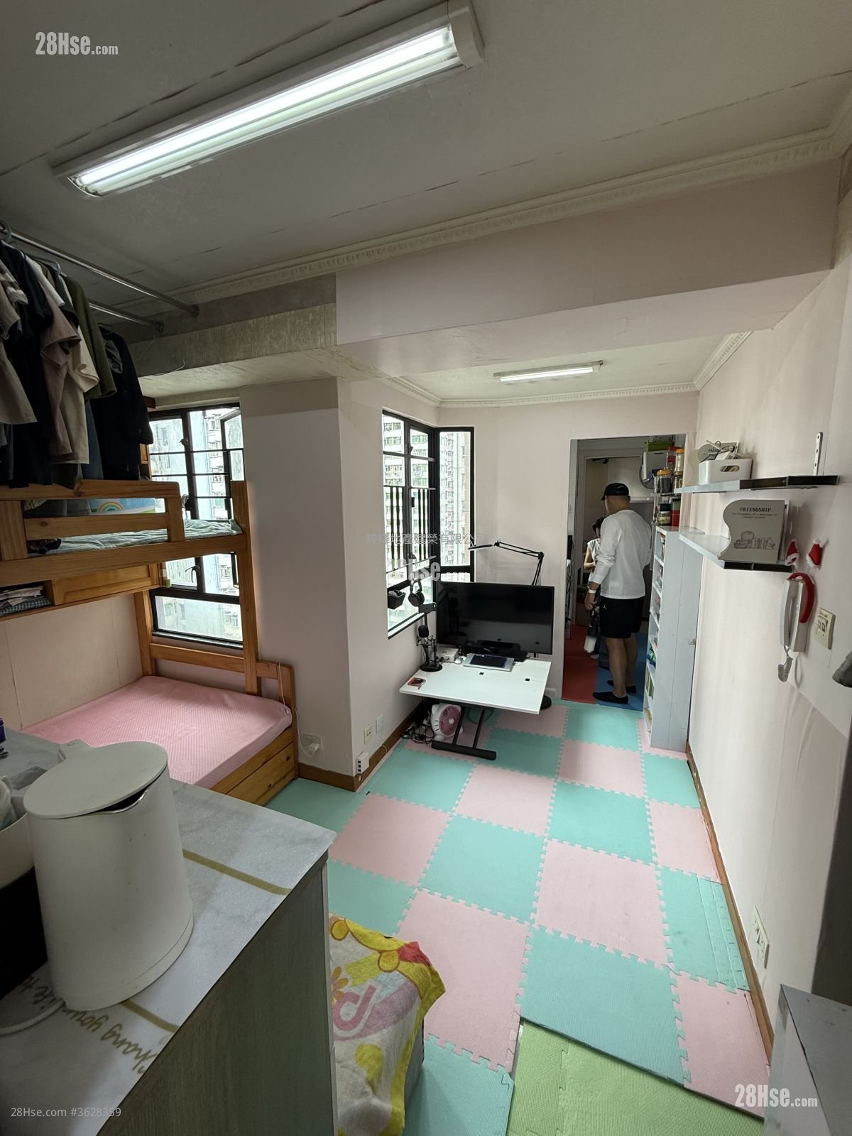 旭威阁 租盘 开放式间隔 187 平方尺