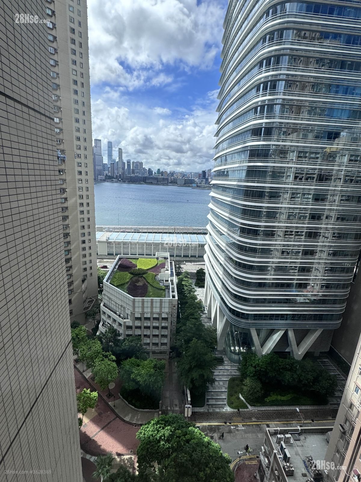 Harbour Heights Sell 3 Bedrooms , 2 Bathrooms 795 ft²