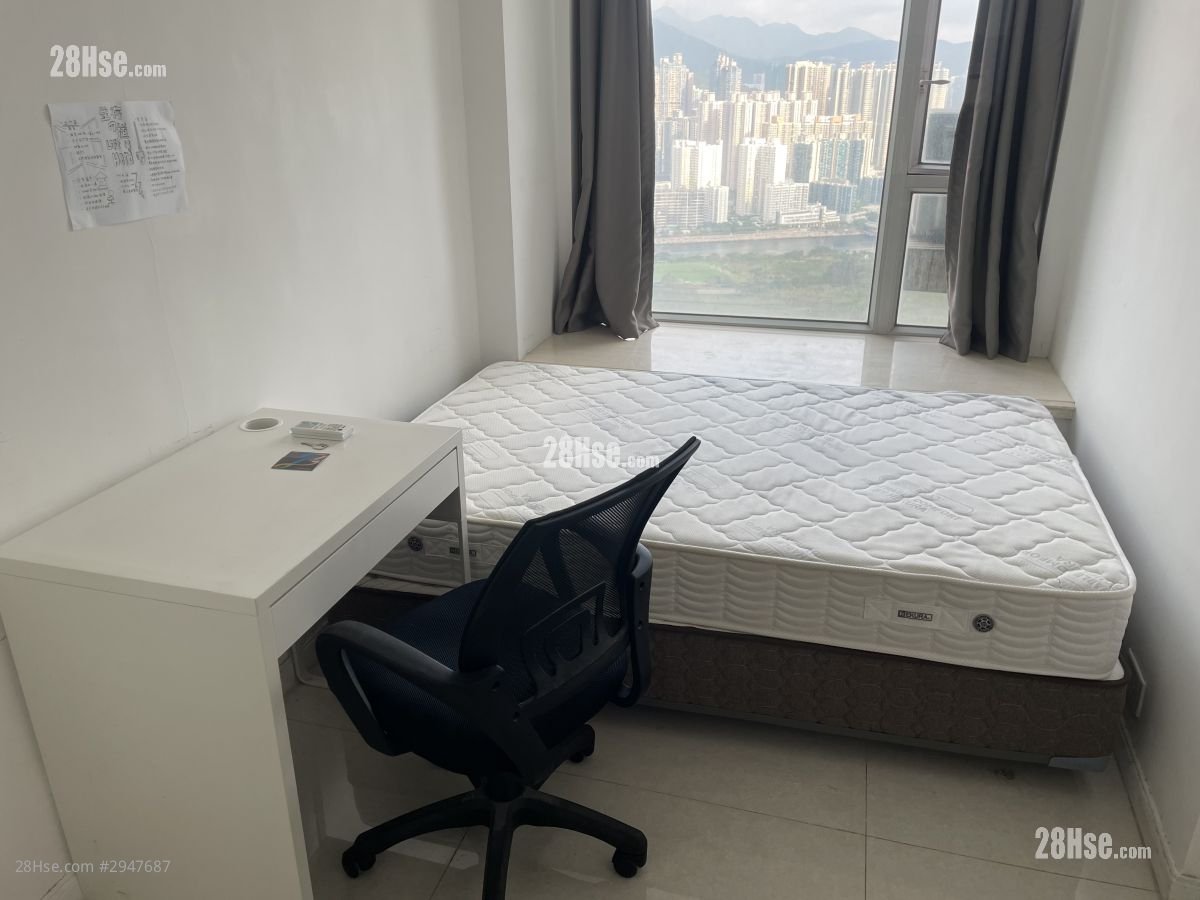 Hemera Rental 5+ Bedrooms , 2 Bathrooms 691 ft²