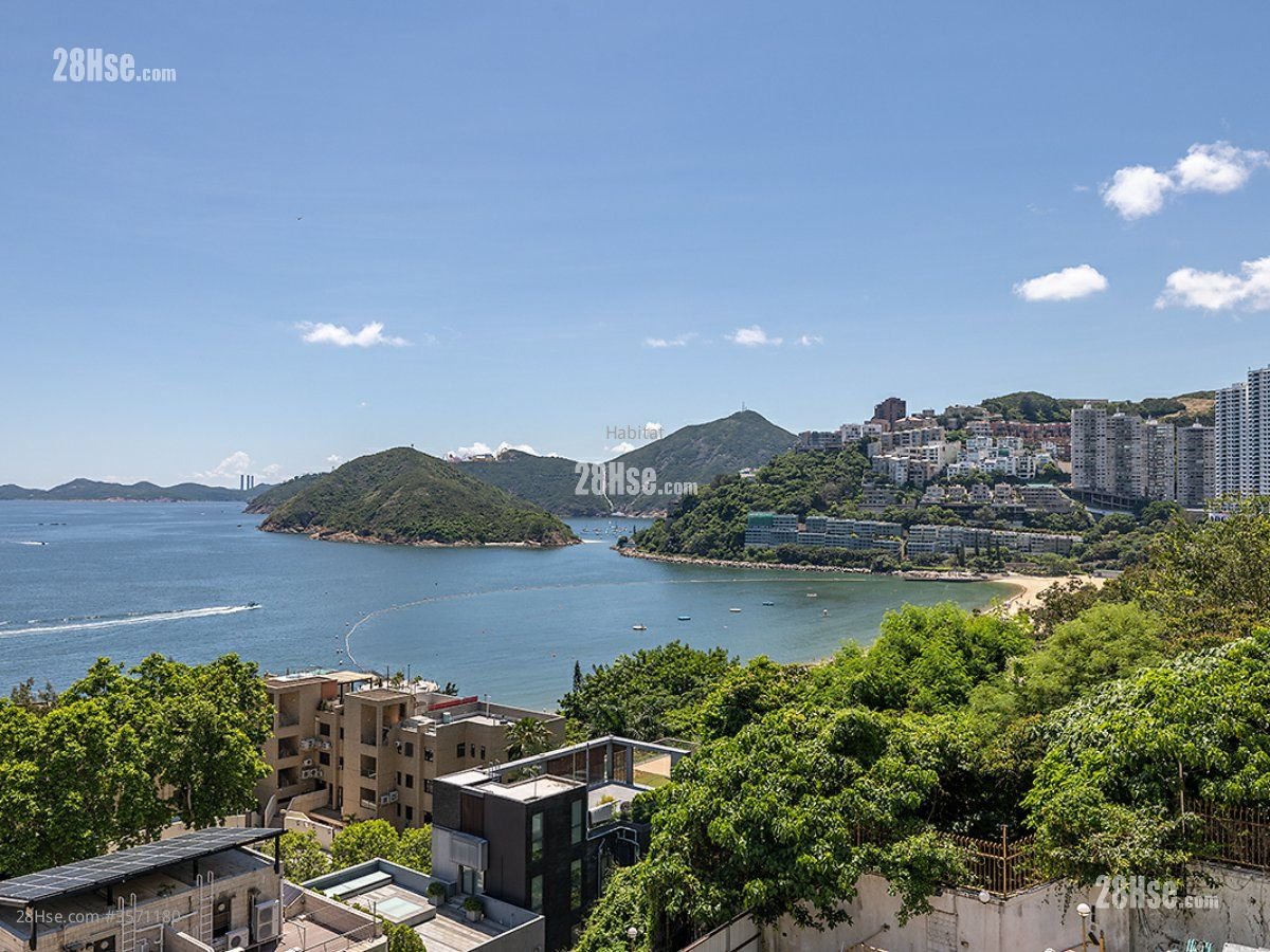 Fairview Court Sell 5+ Bedrooms , 3 Bathrooms 3,504 ft²