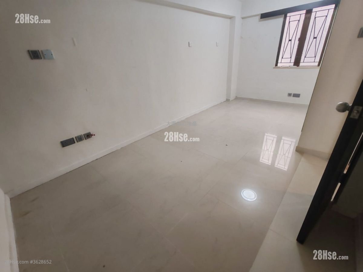 Tin Sam Tsuen Sell 2 Bedrooms , 1 Bathroom 680 ft²