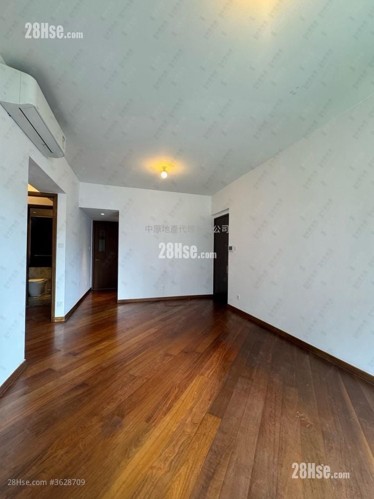 Parc Inverness Sell 2 Bedrooms , 2 Bathrooms 886 ft²