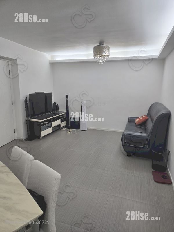 康山花園 租盤 3 房 , 1 浴室 592 平方呎