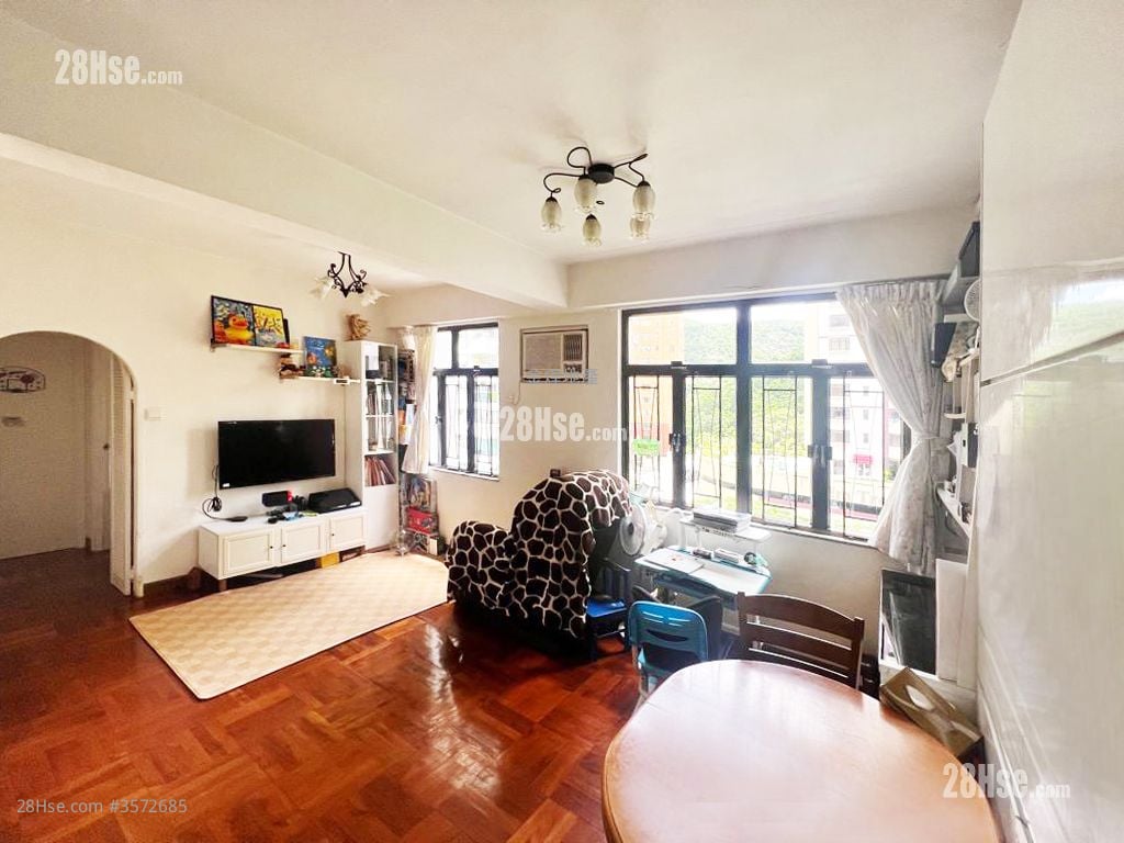 Gold Ning Mansion Sell 3 Bedrooms , 1 Bathroom 567 ft²
