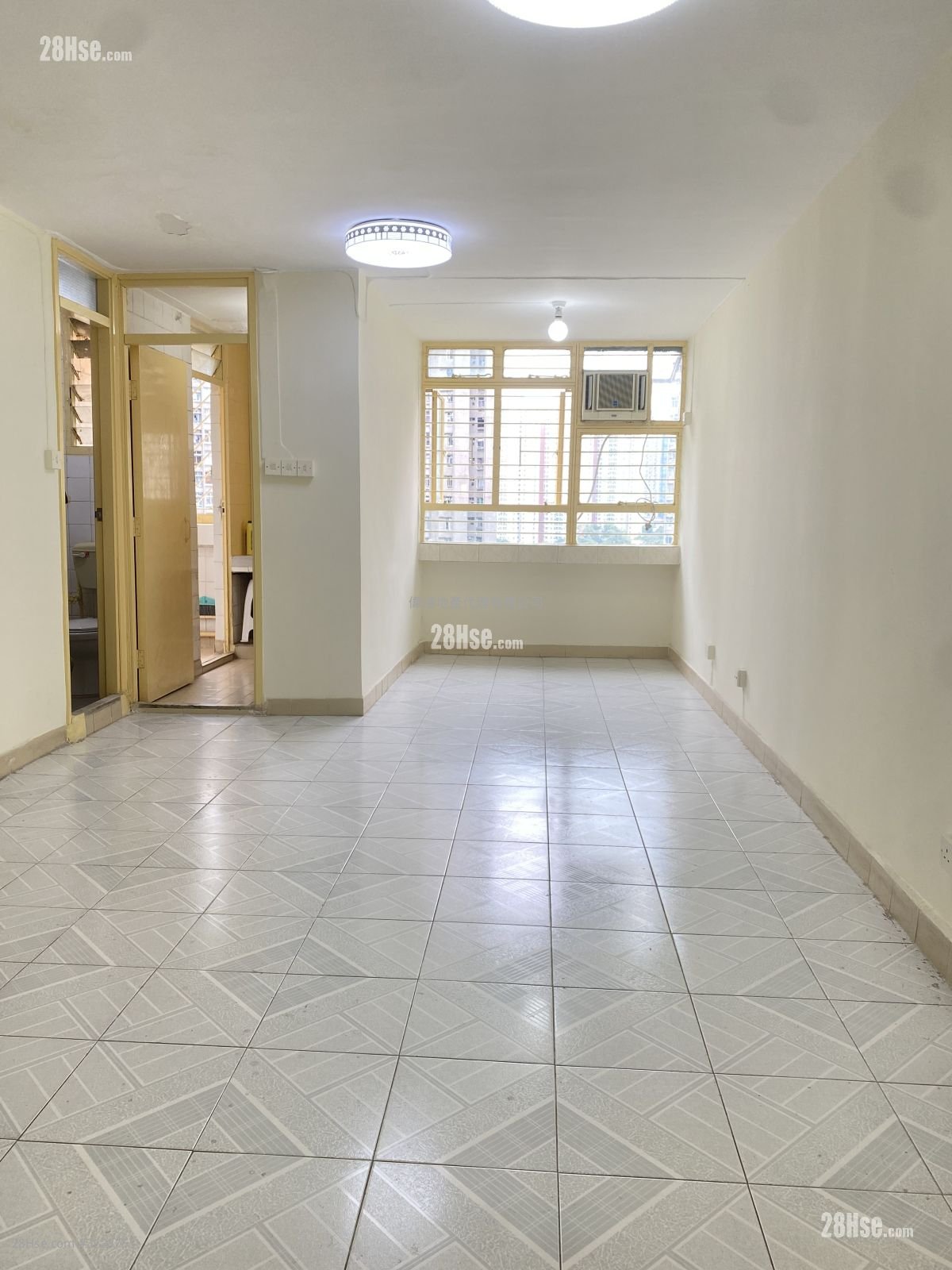 天平村 售盤 2 房 355 平方呎