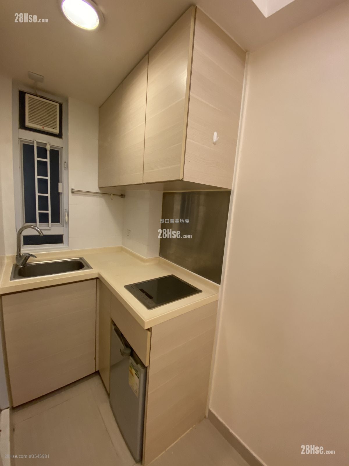 单幢楼房 租盘 开放式间隔 , 1 浴室 120 平方尺