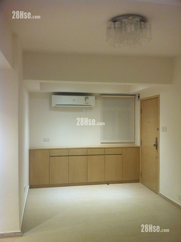 Aie Building Rental Studio , 1 Bathroom 470 ft²