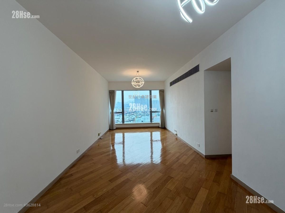 The Cullinan Rental 4 Bedrooms , 2 Bathrooms 1,165 ft²