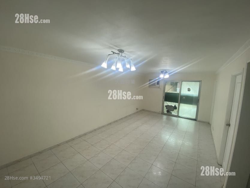 鸿运花园 售盘 3 房 , 1 浴室 700 平方尺