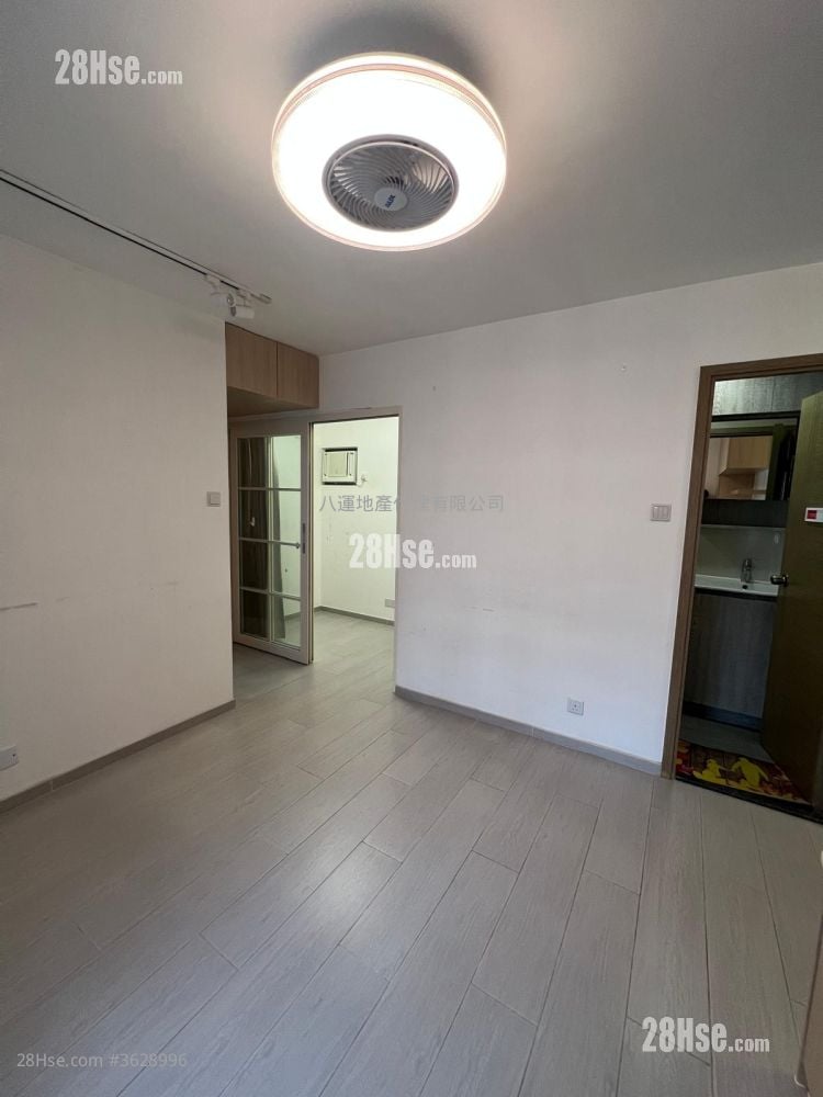 麗寶花園 租盤 3 房 , 1 浴室 404 平方呎