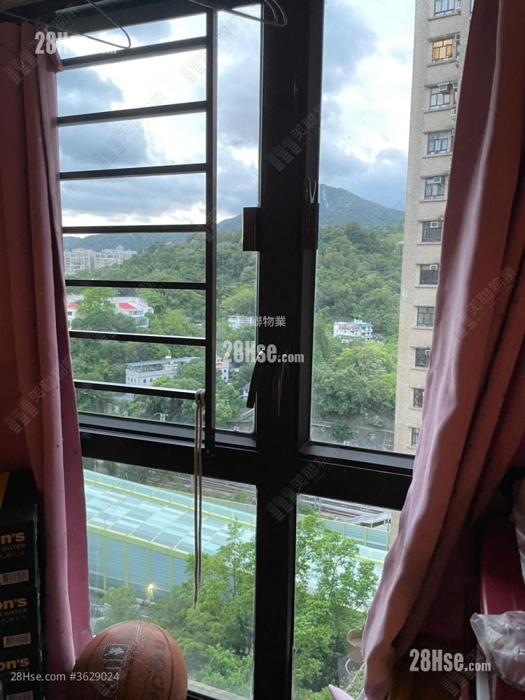 New Town Plaza Sell 3 Bedrooms 640 ft²