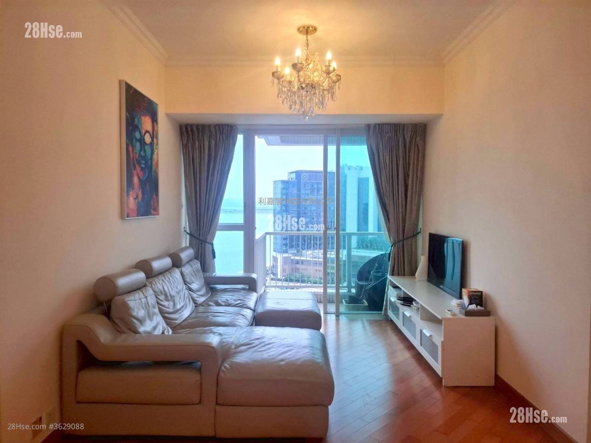 水蓝天岸 租盘 3 房 749 平方尺