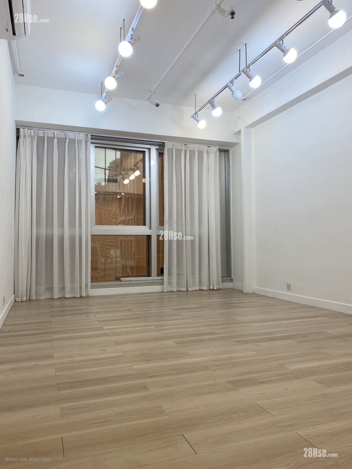 欣荣商业大厦 租盘 开放式间隔