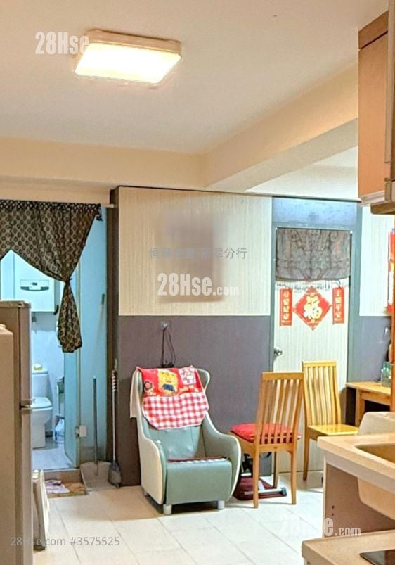 Artland Court Sell 2 Bedrooms , 1 Bathroom 364 ft²