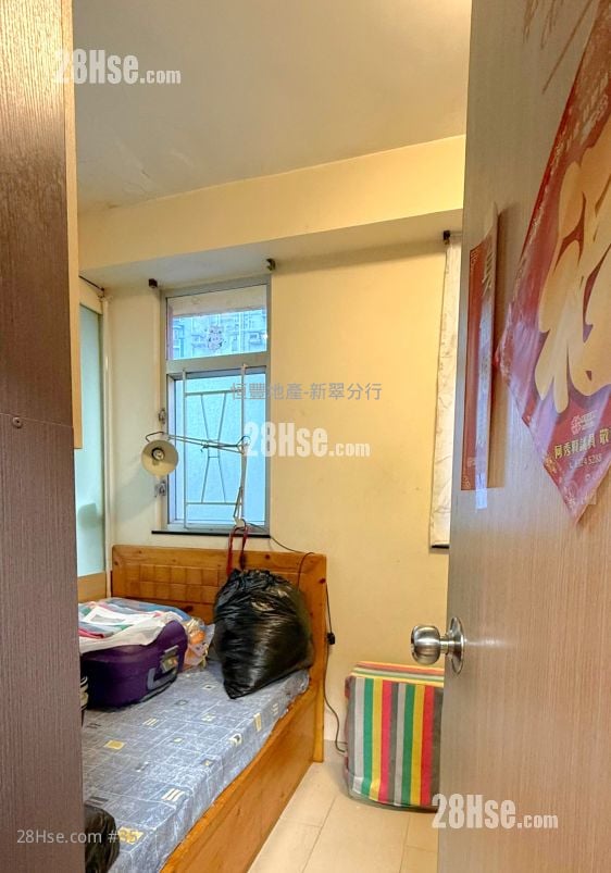 Artland Court Sell 2 Bedrooms , 1 Bathroom 364 ft²