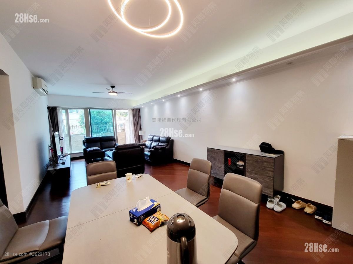 逸瓏灣 售盤 4 房 , 3 浴室 1,366 平方呎