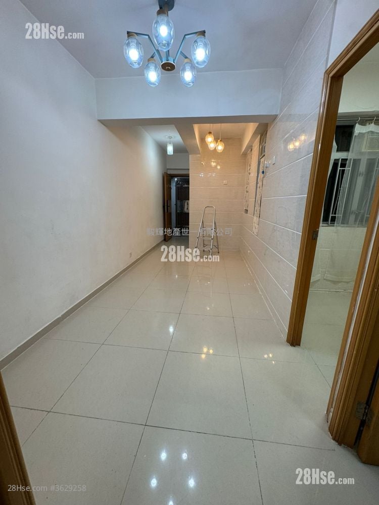 廣裕大廈 租盤 3 房 , 1 浴室 389 平方呎