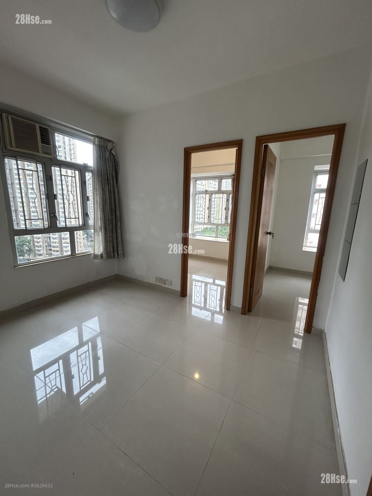 太和中心 租盘 2 房 , 1 浴室 294 平方尺