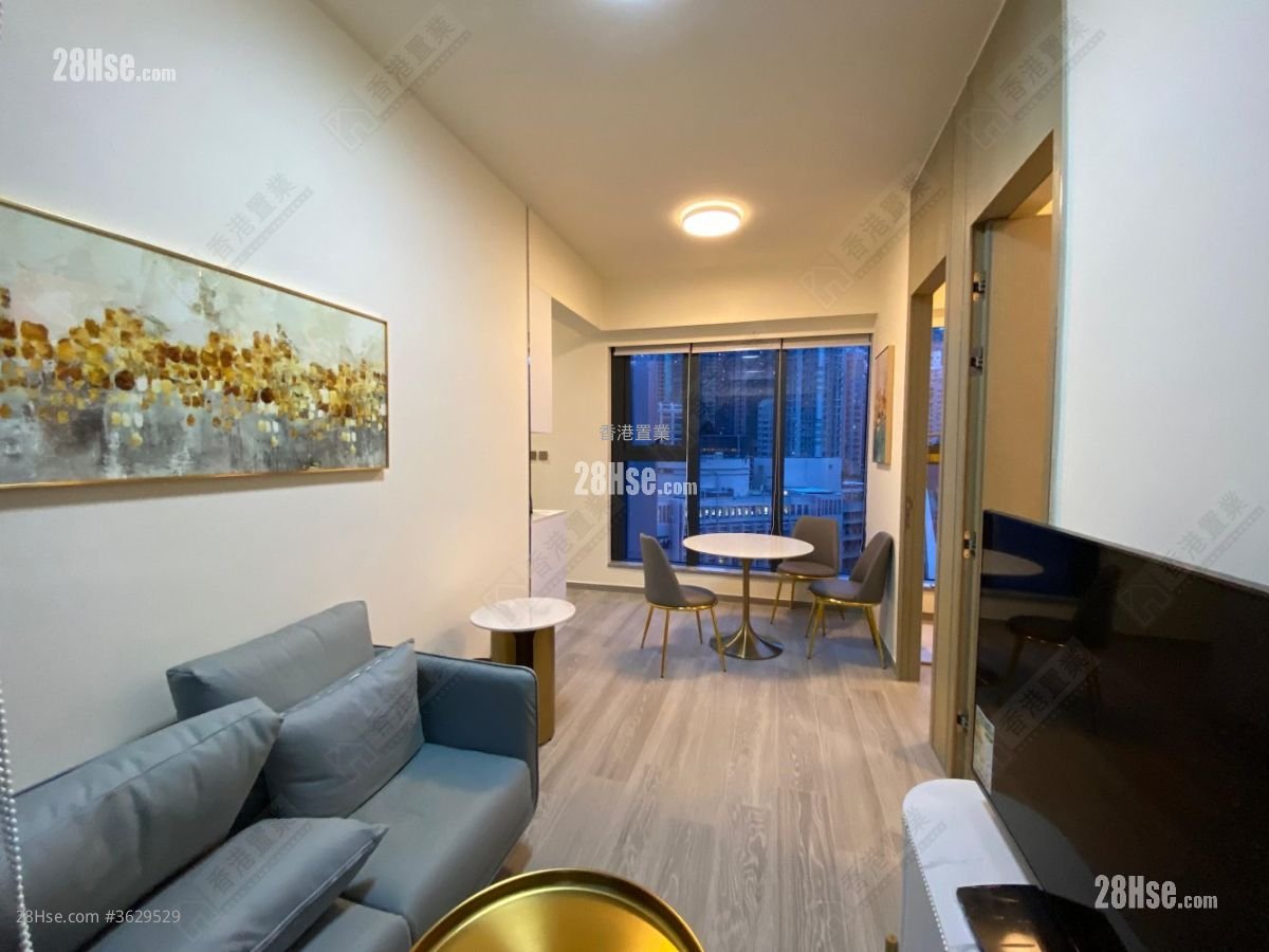 The Queens Rental 2 Bedrooms , 1 Bathroom 427 ft²