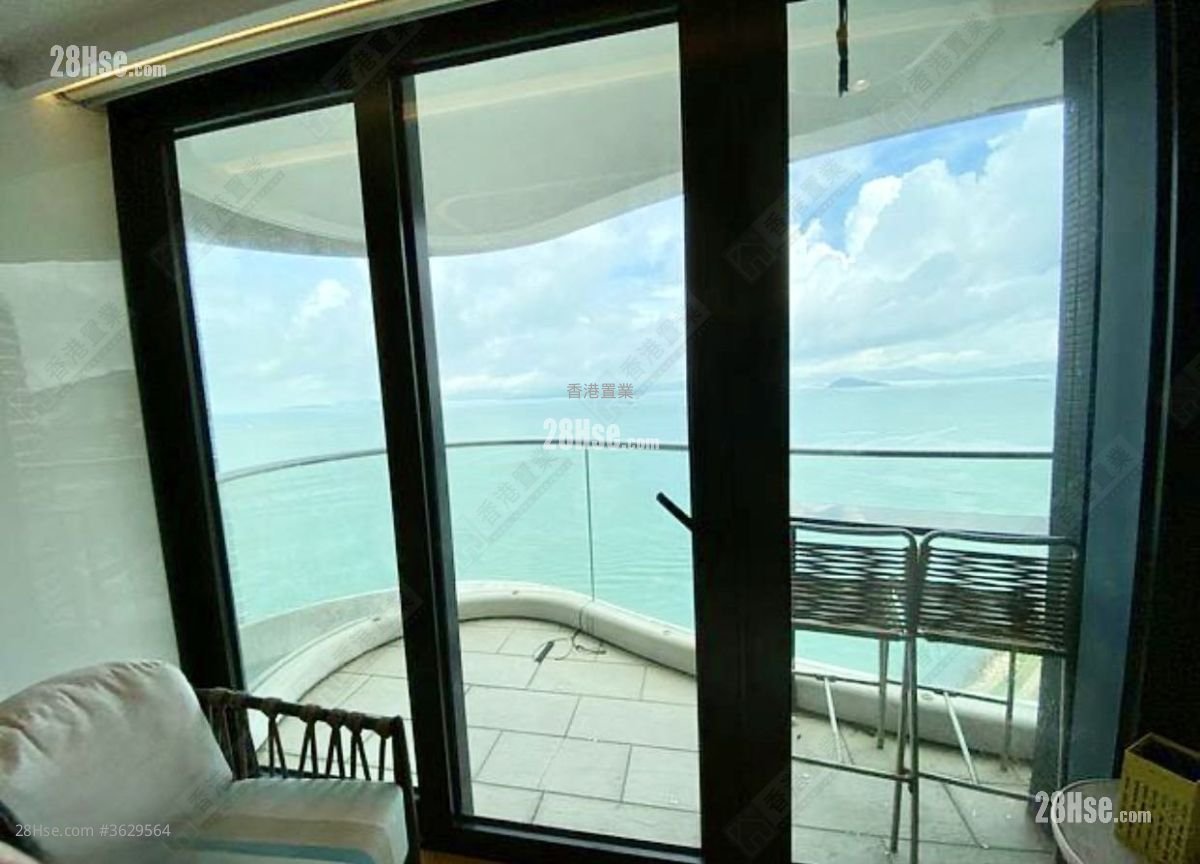 Residence Bel-Air Rental 3 Bedrooms , 1 Bathroom 1,439 ft²