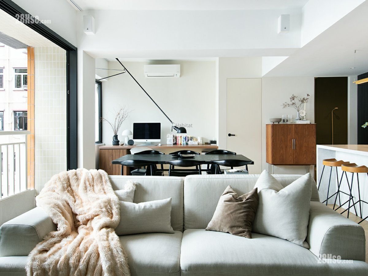 Rhine Court Sell 2 Bedrooms , 2 Bathrooms 1,009 ft²