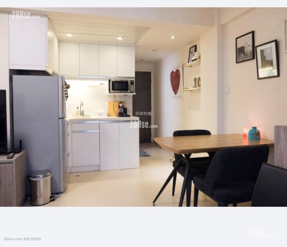 新城大廈 售盤 2 房 , 1 浴室 361 平方呎