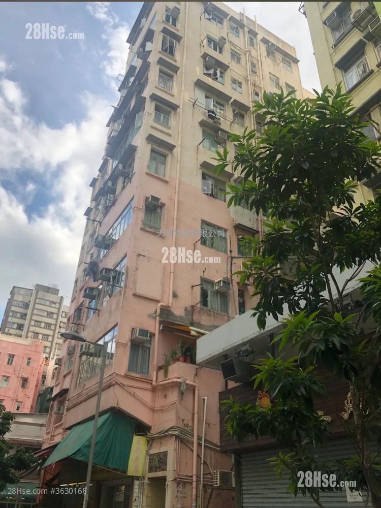 Bou Lee Building Sell 2 Bedrooms , 2 Bathrooms 374 ft²