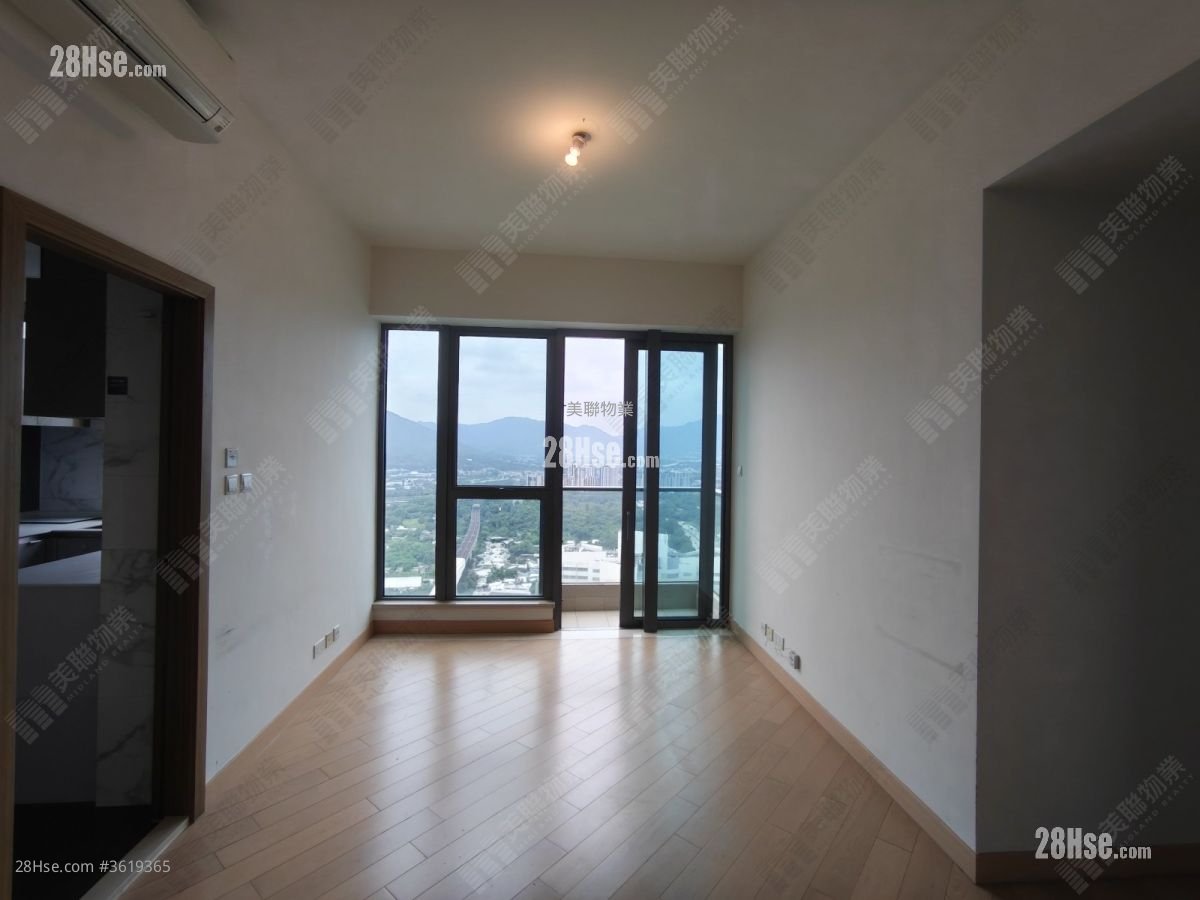 Grand Yoho Rental 713 ft²