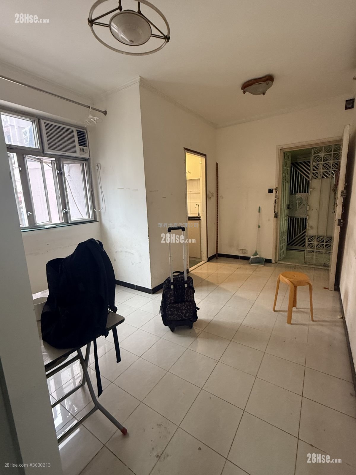 Shanghai Building Rental 2 Bedrooms , 1 Bathroom 287 ft²