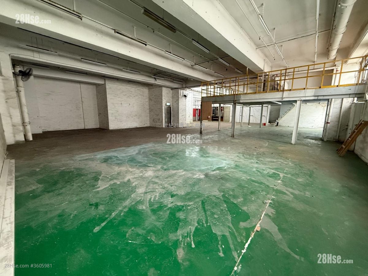 Sha Tin Industrial Centre Rental 2 Bedrooms , 2 Toilets