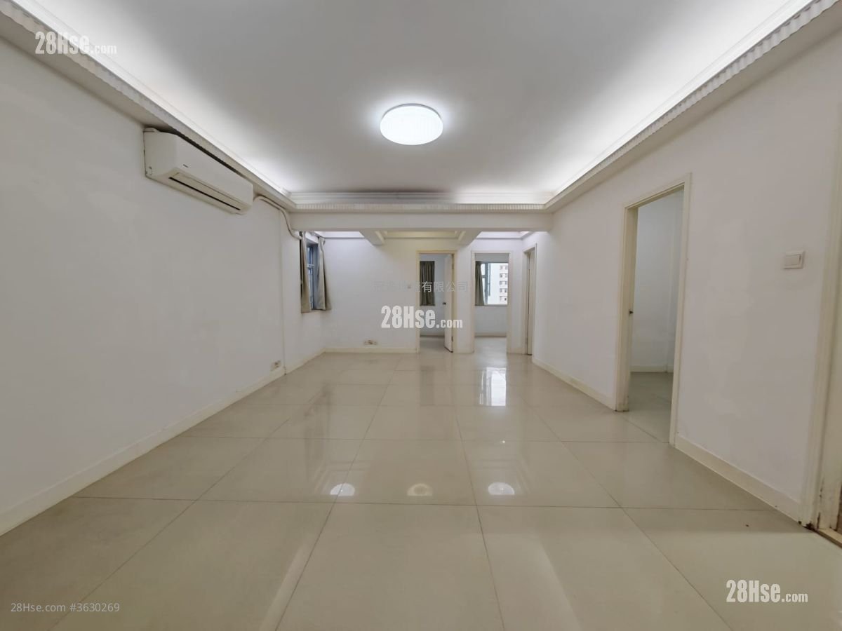 康德大厦 租盘 4 房 , 2 浴室 962 平方尺