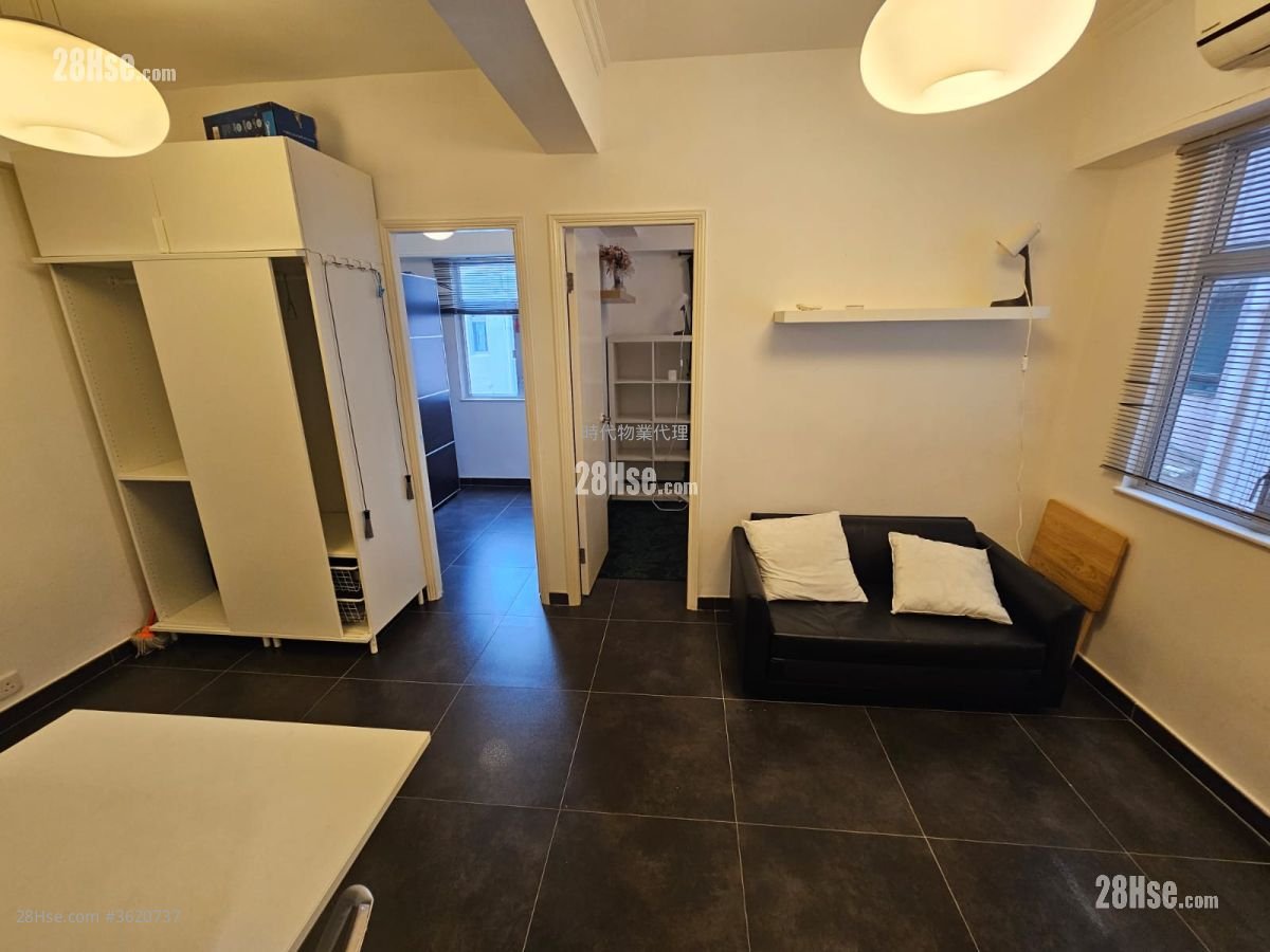 寶明大廈 租盤 2 房 , 1 浴室 355 平方呎