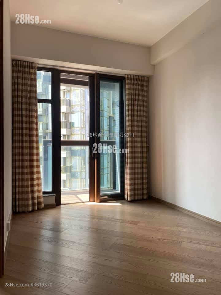 High One Grand Rental 1 Bedroom , 1 Bathroom 295 ft²