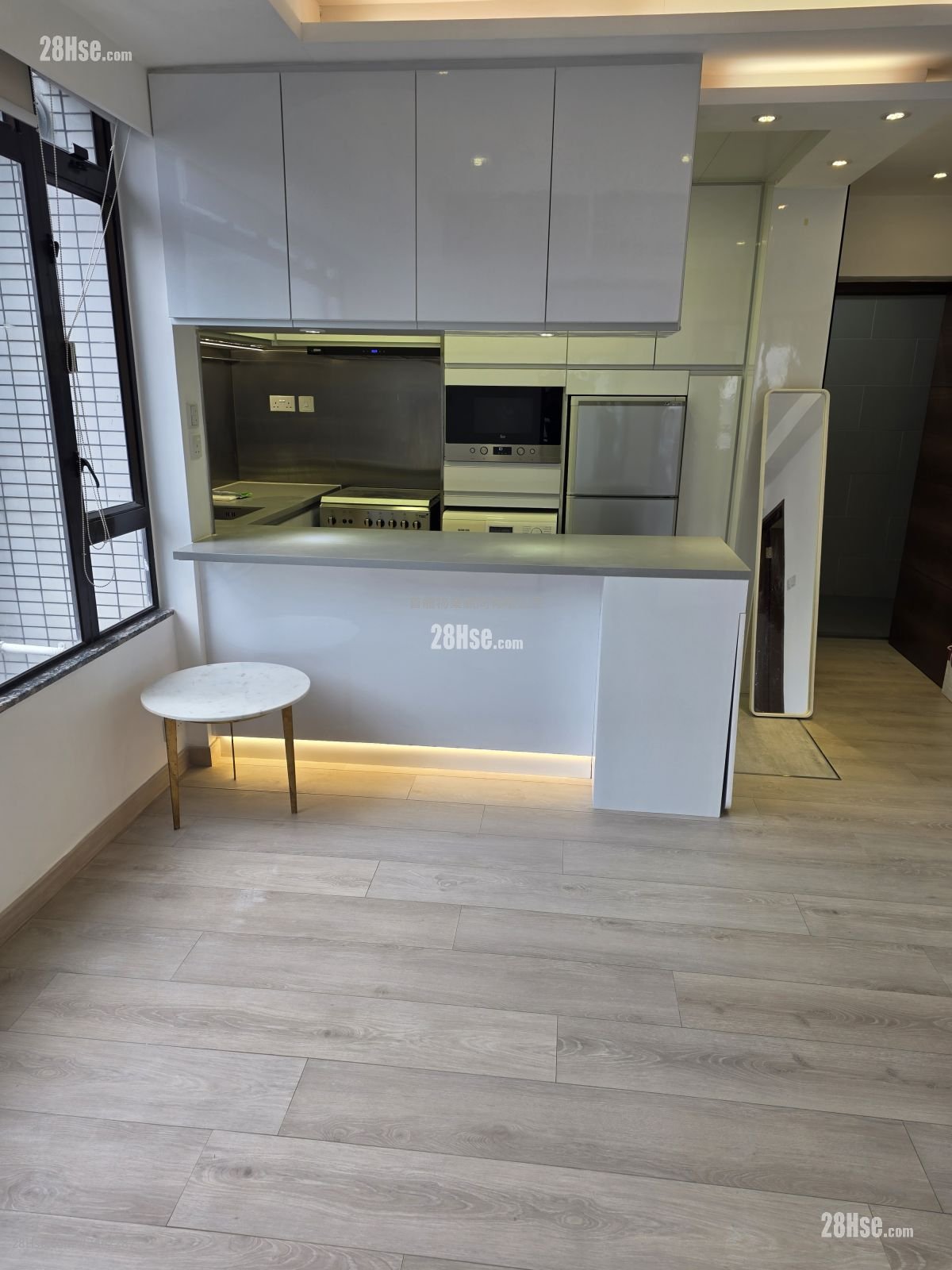 Lok Moon Mansion Rental 2 Bedrooms , 1 Bathroom 400 ft²