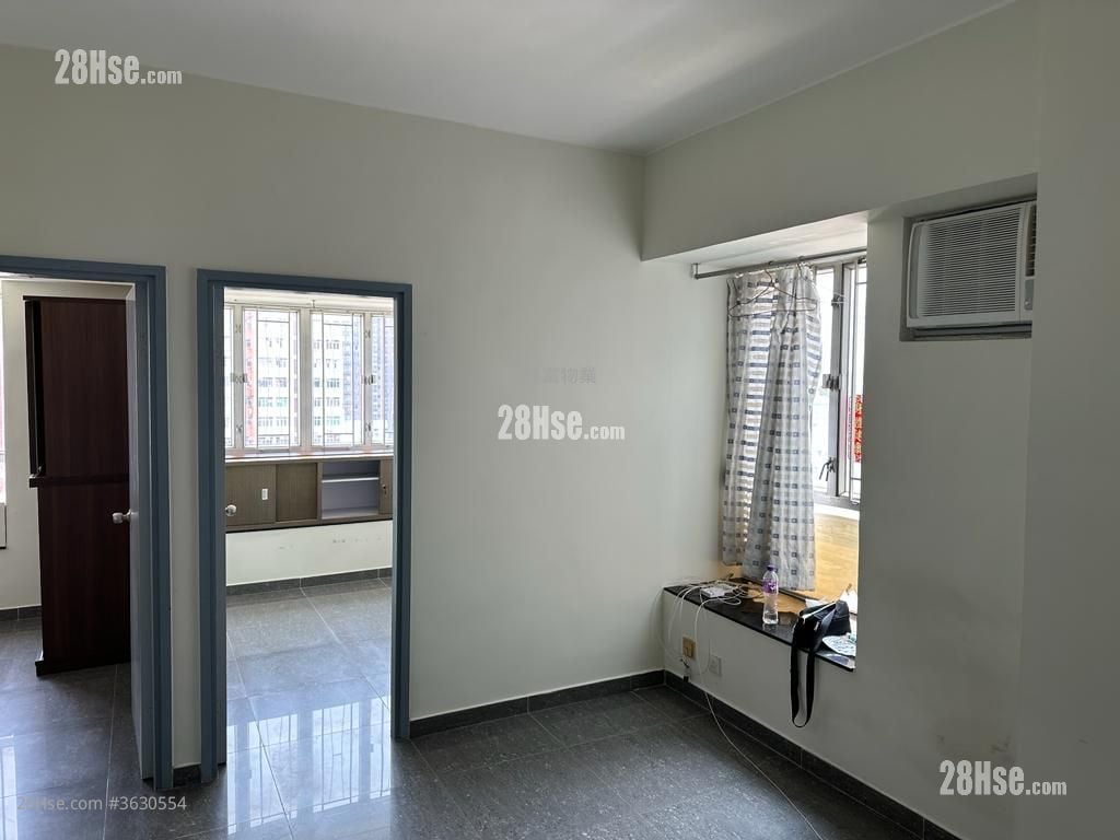 Yuen Long Plaza Sell 378 ft²