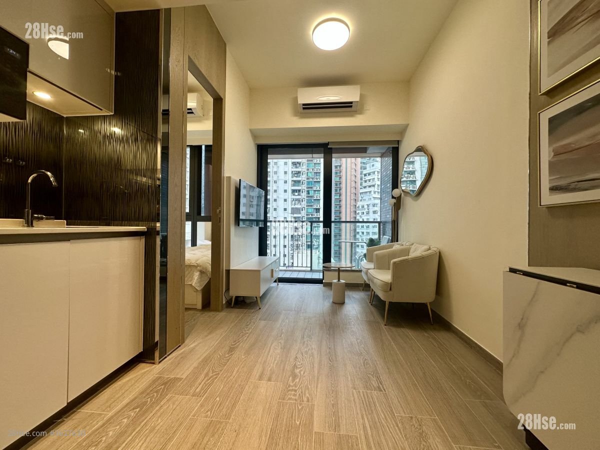 The Queens Rental 1 Bedroom , 1 Bathroom 265 ft²