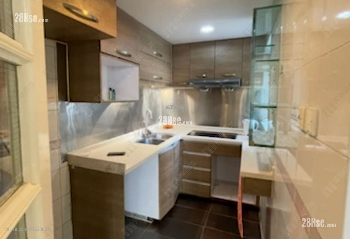 South Horizons Sell 2 Bedrooms , 2 Bathrooms 581 ft²